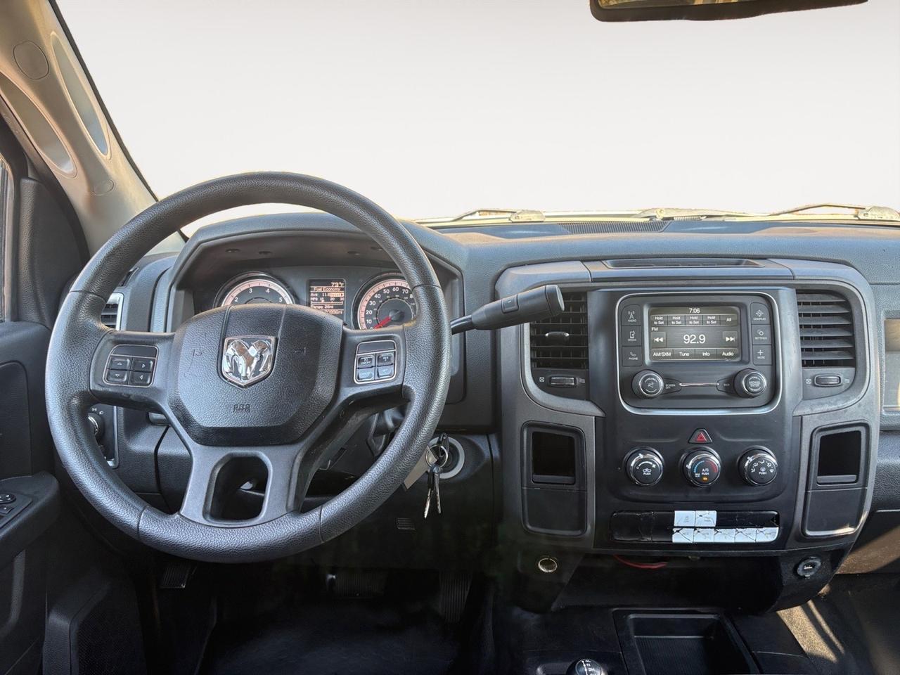 2018 Ram 2500 Tradesman, BED LINER, BACKUP CAMERA, BLUETOOTH, POWER MIRRORS, PARKING SENSORS, LOW MILEAGE, CLEAN CARFAX, GET WORK DONE IN THIS RAM! Virginia Beach VA