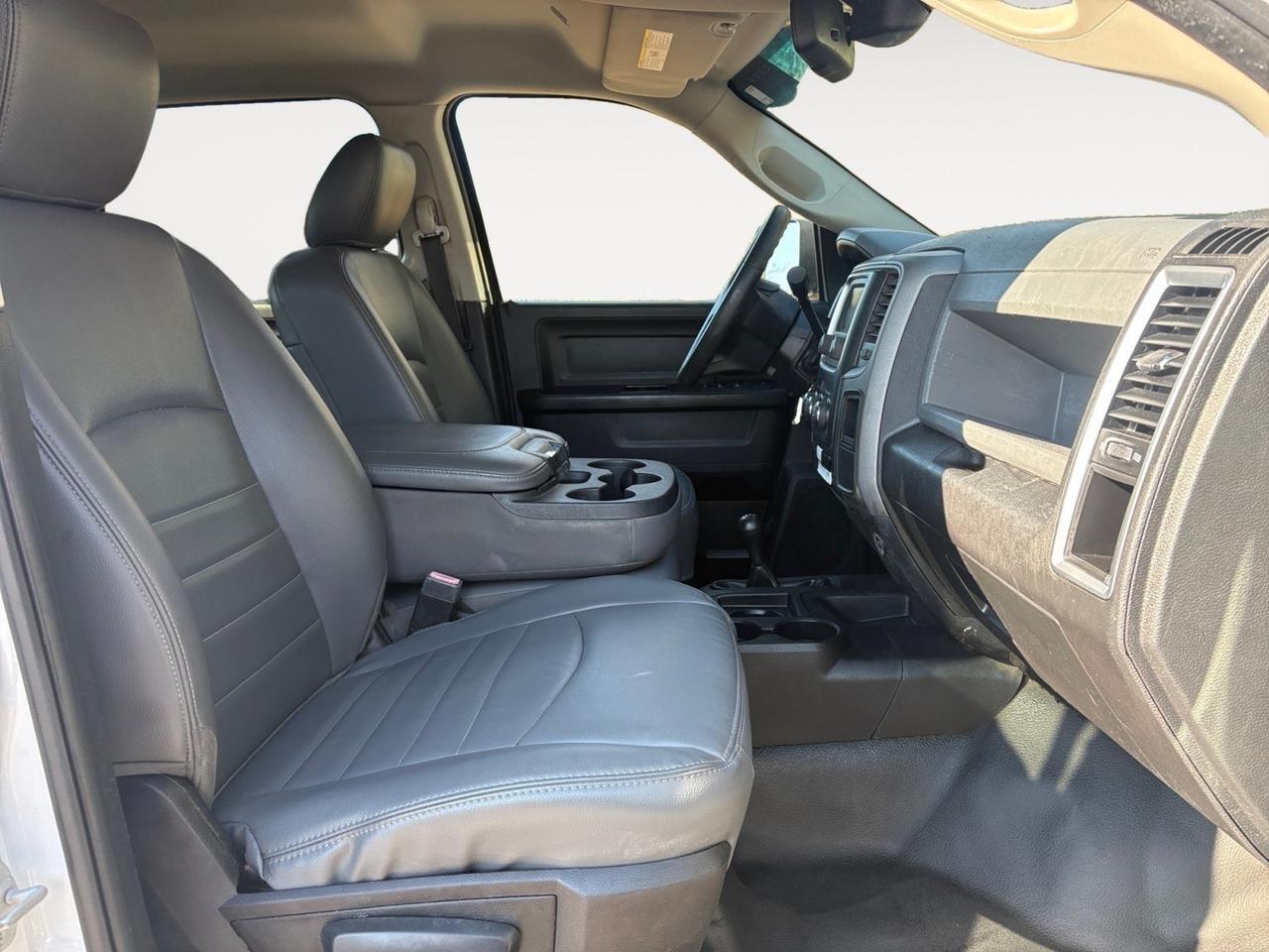 2018 Ram 2500 Tradesman, BED LINER, BACKUP CAMERA, BLUETOOTH, POWER MIRRORS, PARKING SENSORS, LOW MILEAGE, CLEAN CARFAX, GET WORK DONE IN THIS RAM! Virginia Beach VA