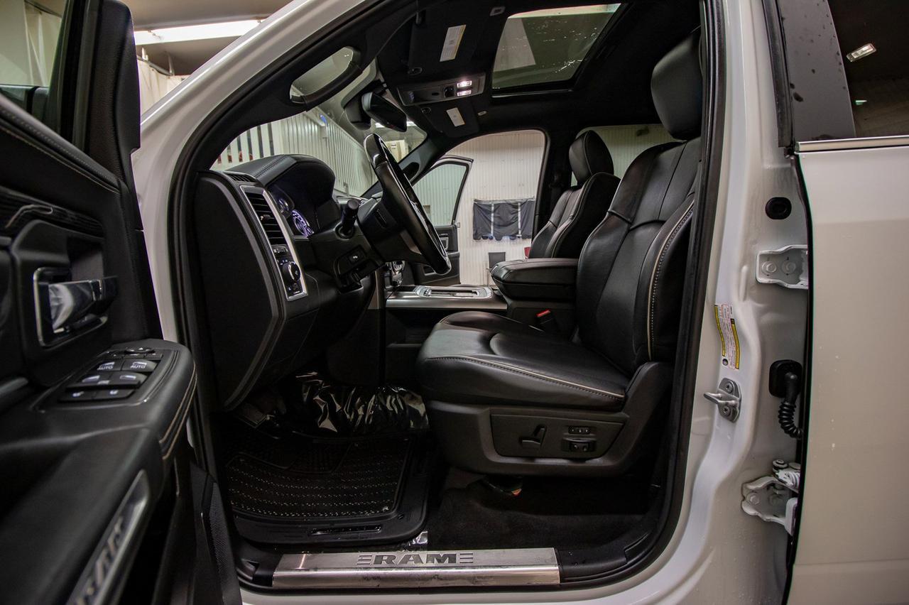 2018 Ram 3500 4x4 Crew Cab Limited Diesel Leather Roof Nav Red Deer AB