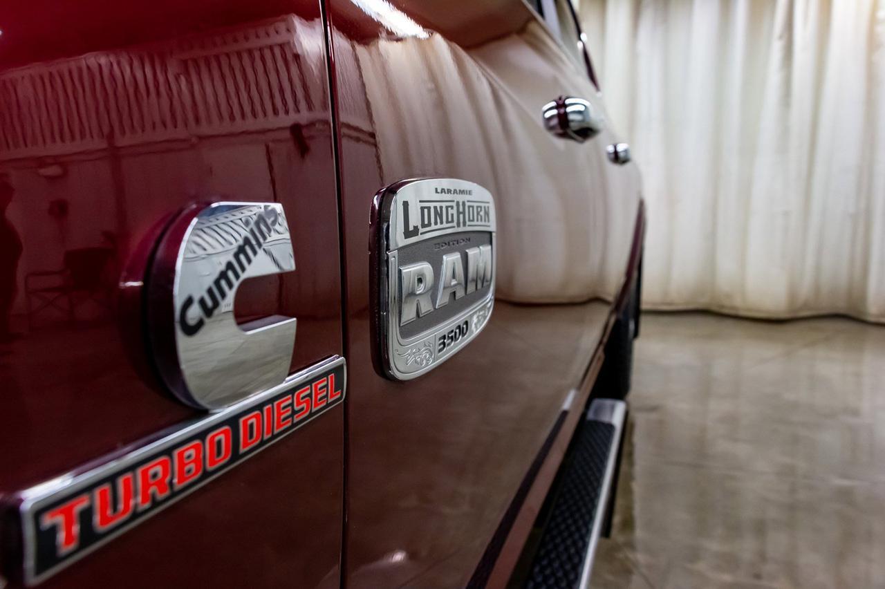 2018 Ram 3500 4x4 Crew Cab Longhorn Diesel AISIN Longbox Leather Roof Nav Red Deer AB