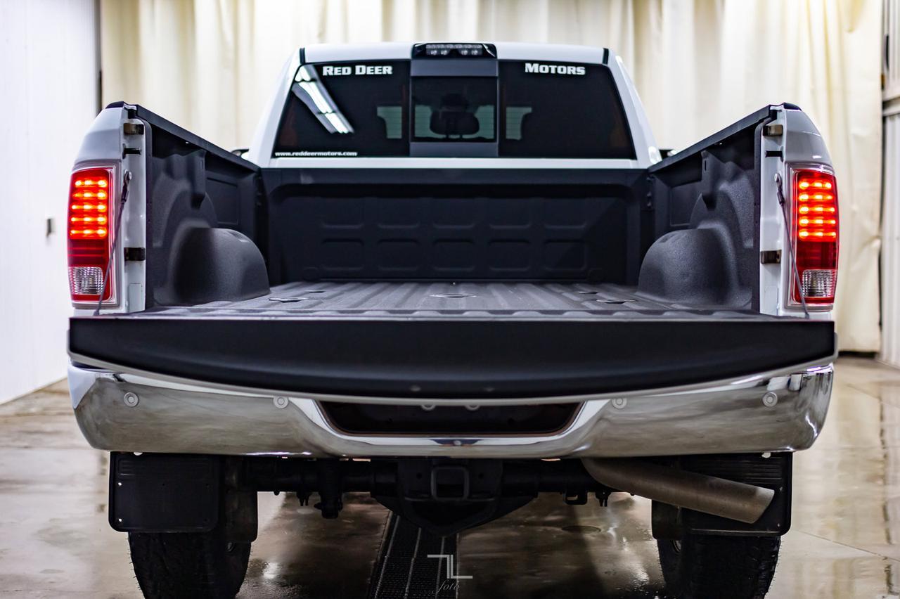 2018 Ram 3500 4x4 Crew Cab Longhorn Longbox Leather Nav BCam Red Deer AB