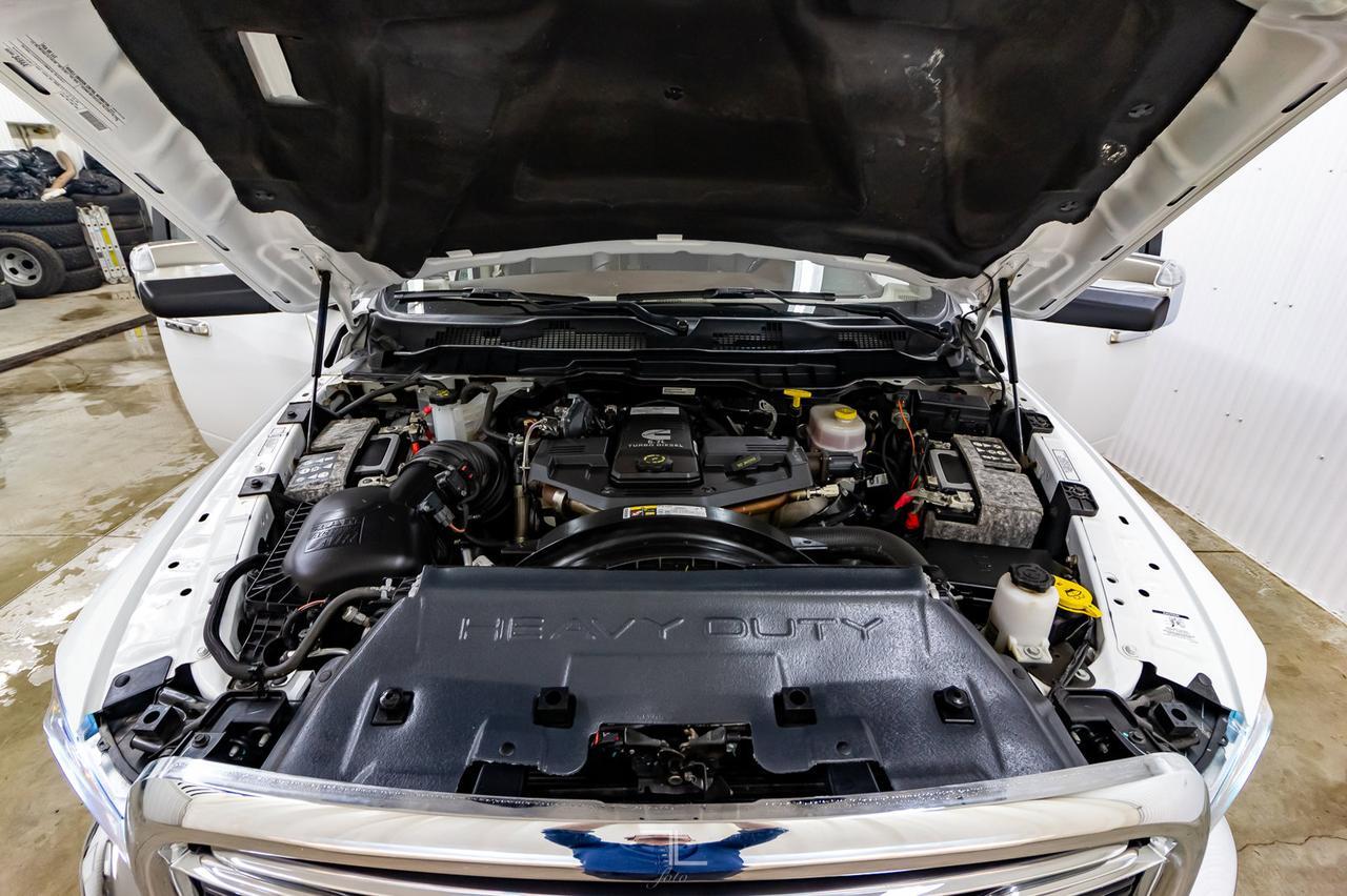 2018 Ram 3500 4x4 Crew Cab Longhorn Longbox Leather Nav BCam Red Deer AB