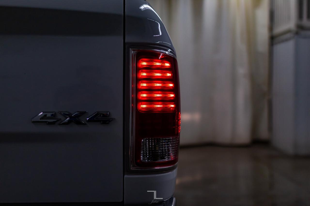 2018 Ram 3500 4x4 Crew Cab Longhorn Longbox Leather Nav BCam Red Deer AB