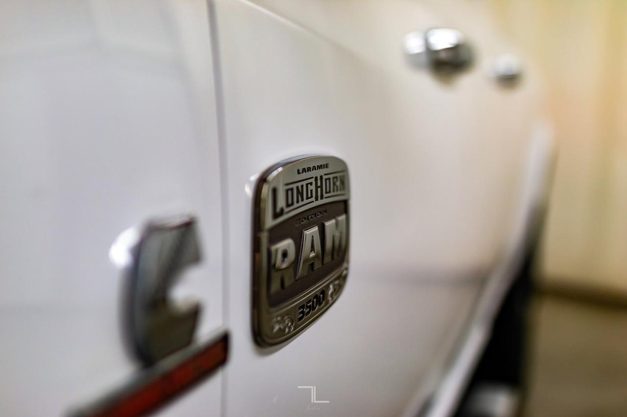 2018 Ram 3500 4x4 Crew Cab Longhorn Longbox Leather Nav BCam Red Deer AB