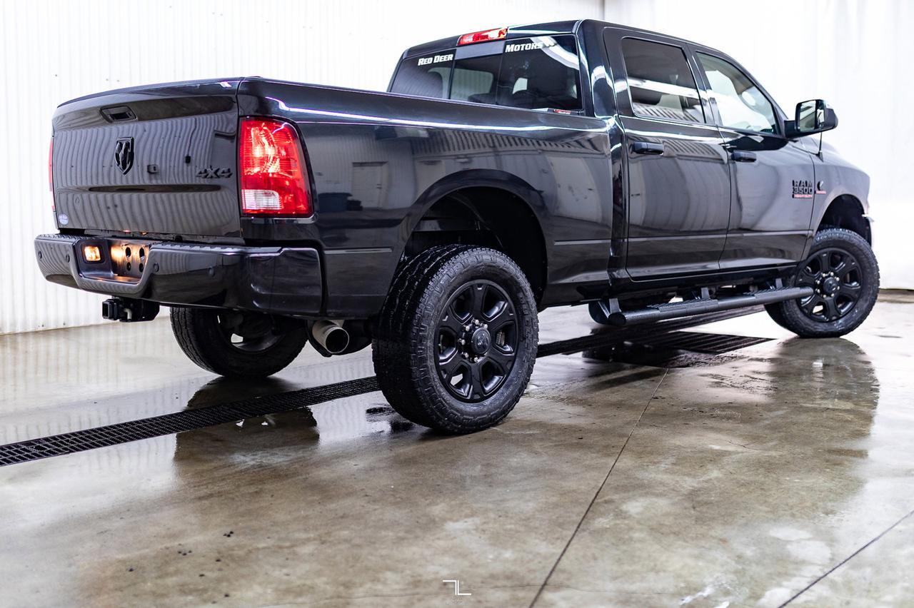 2018 Ram 3500 4x4 Crew Cab SLT Black Out Edition Diesel Roof Nav BCam Red Deer AB