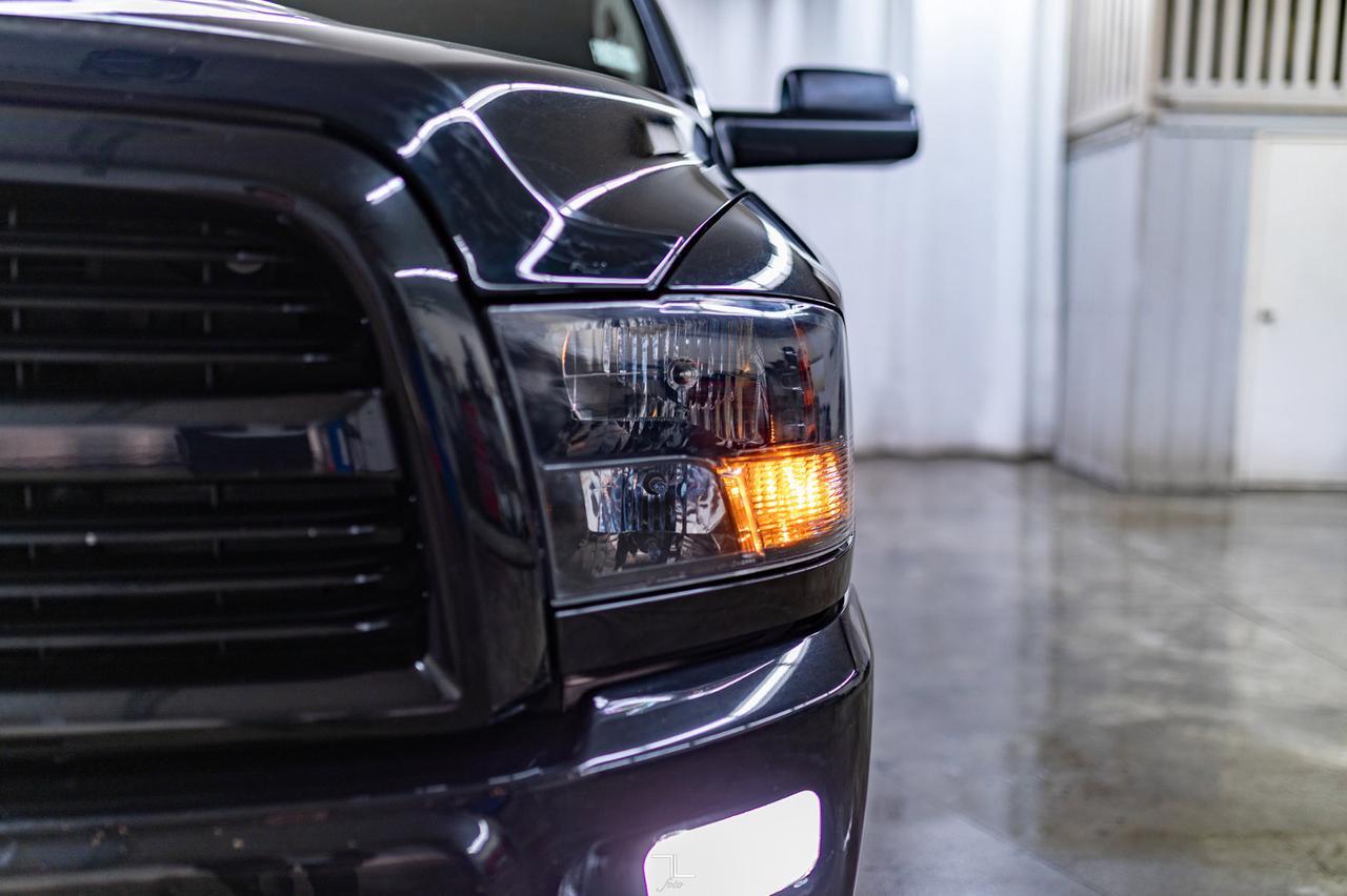 2018 Ram 3500 4x4 Crew Cab SLT Black Out Edition Diesel Roof Nav BCam Red Deer AB