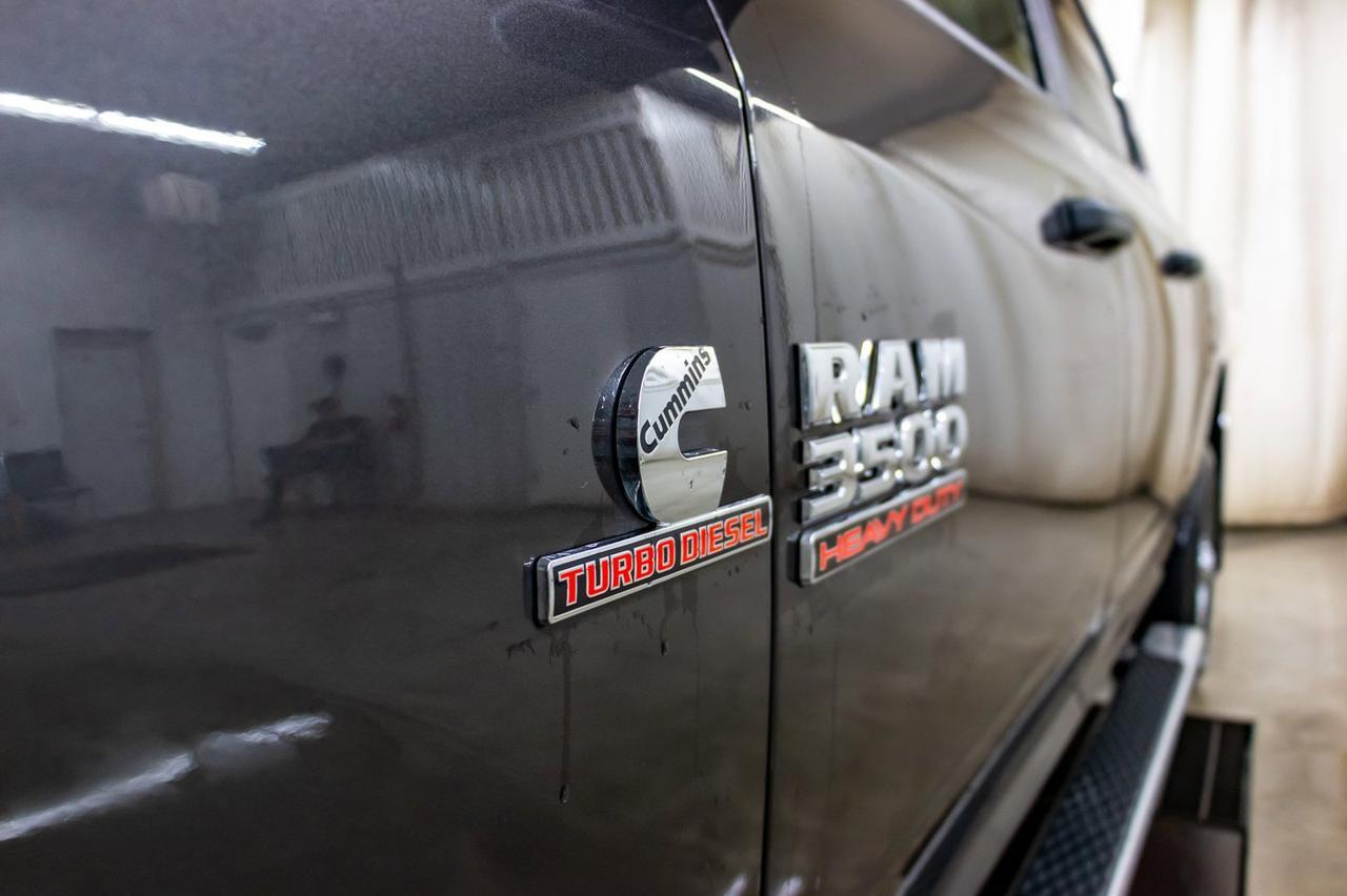 2018 Ram 3500 4x4 Crew Cab SLT Diesel BCam Red Deer AB