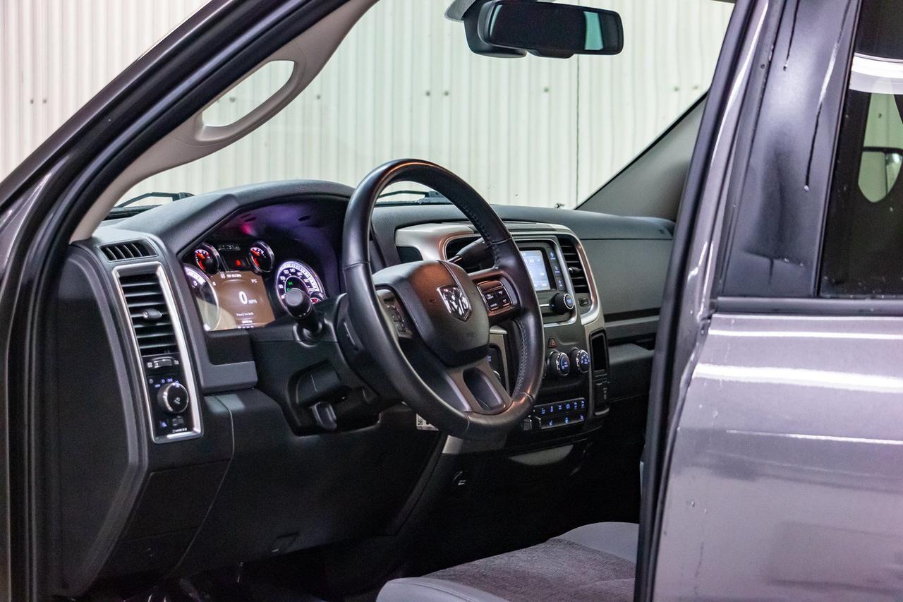 2018 Ram 3500 4x4 Crew Cab SLT Diesel BCam Red Deer AB