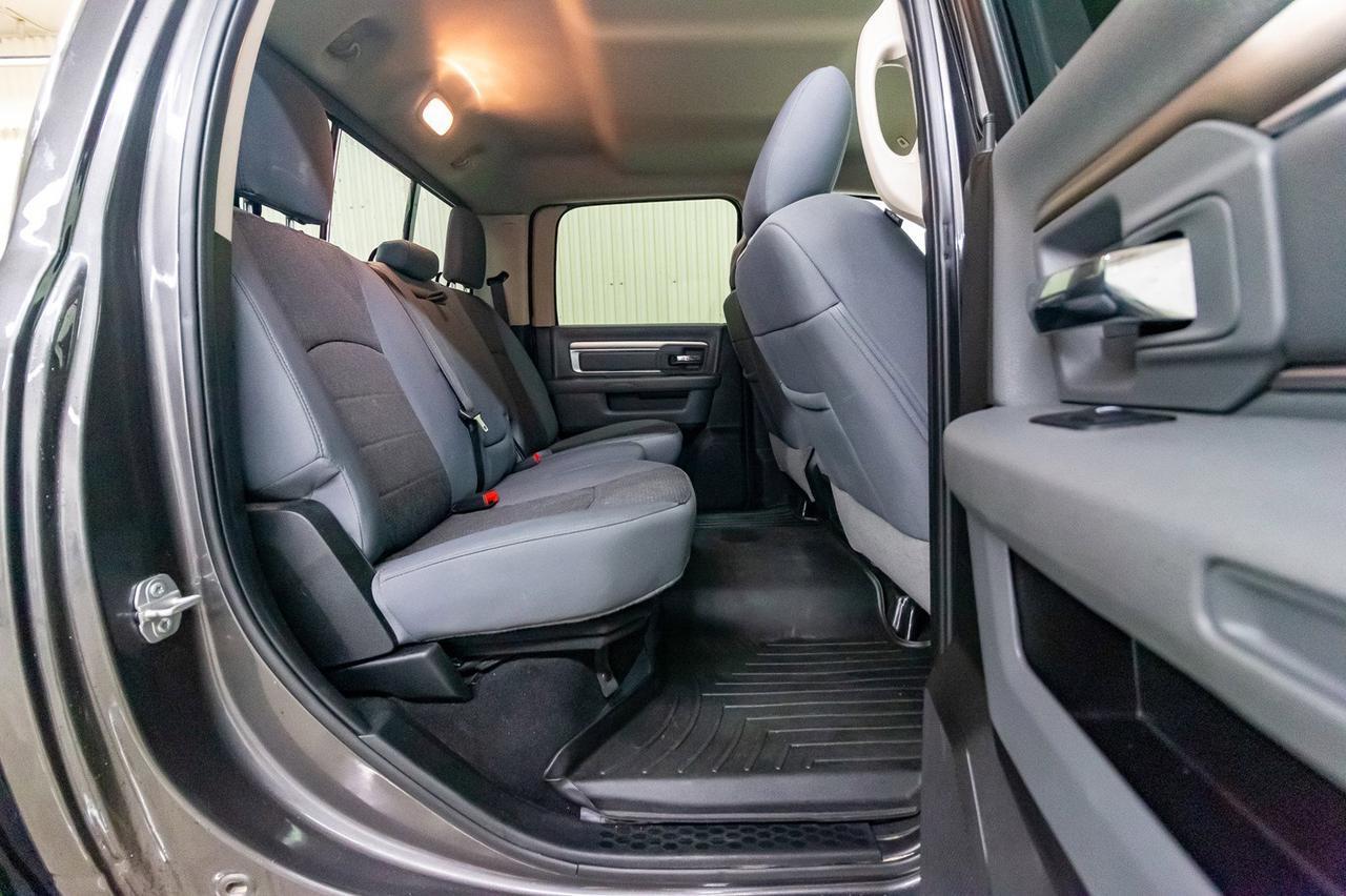 2018 Ram 3500 4x4 Crew Cab SLT Diesel BCam Red Deer AB