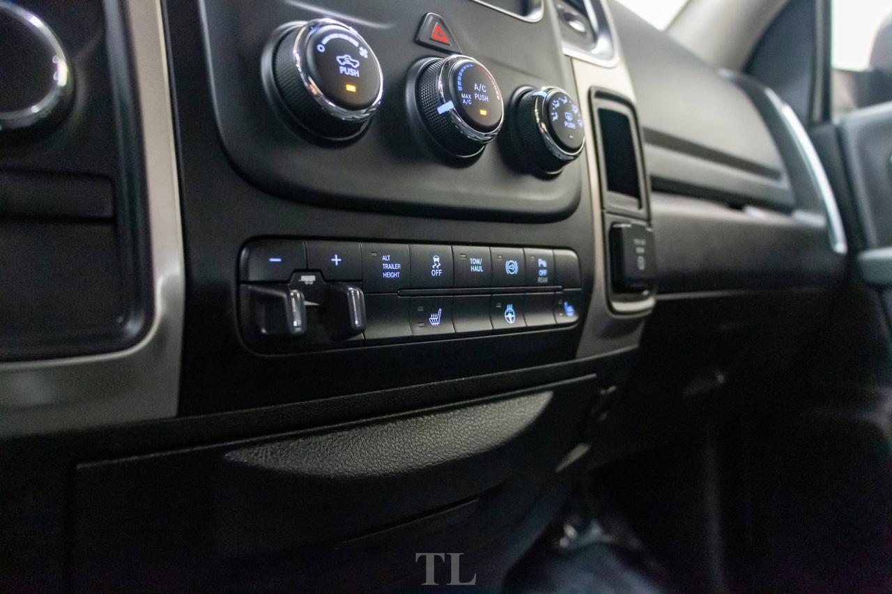 2018 Ram 3500 4x4 Crew Cab SLT Diesel BCam Red Deer AB