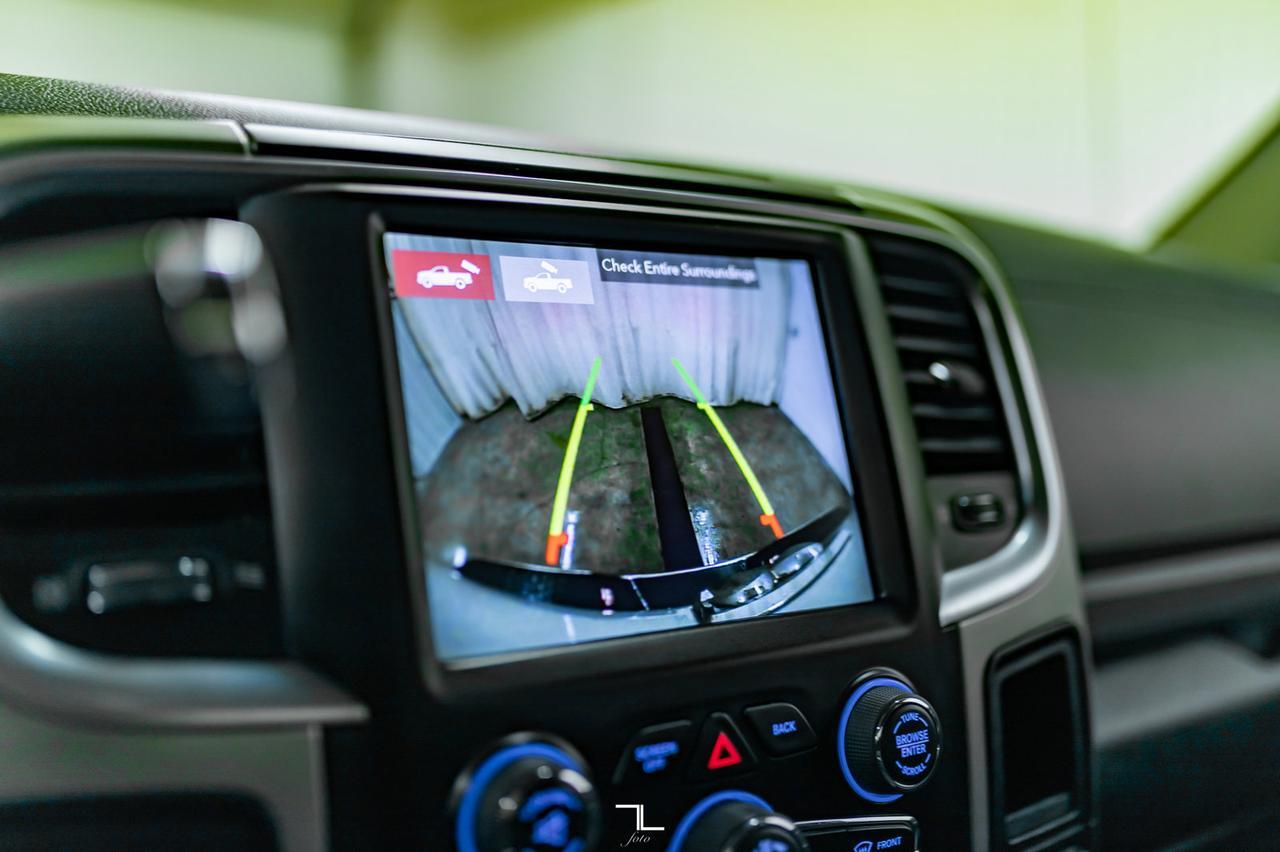 2018 Ram 3500 4x4 Crew Cab SLT Diesel Nav BCam Red Deer AB