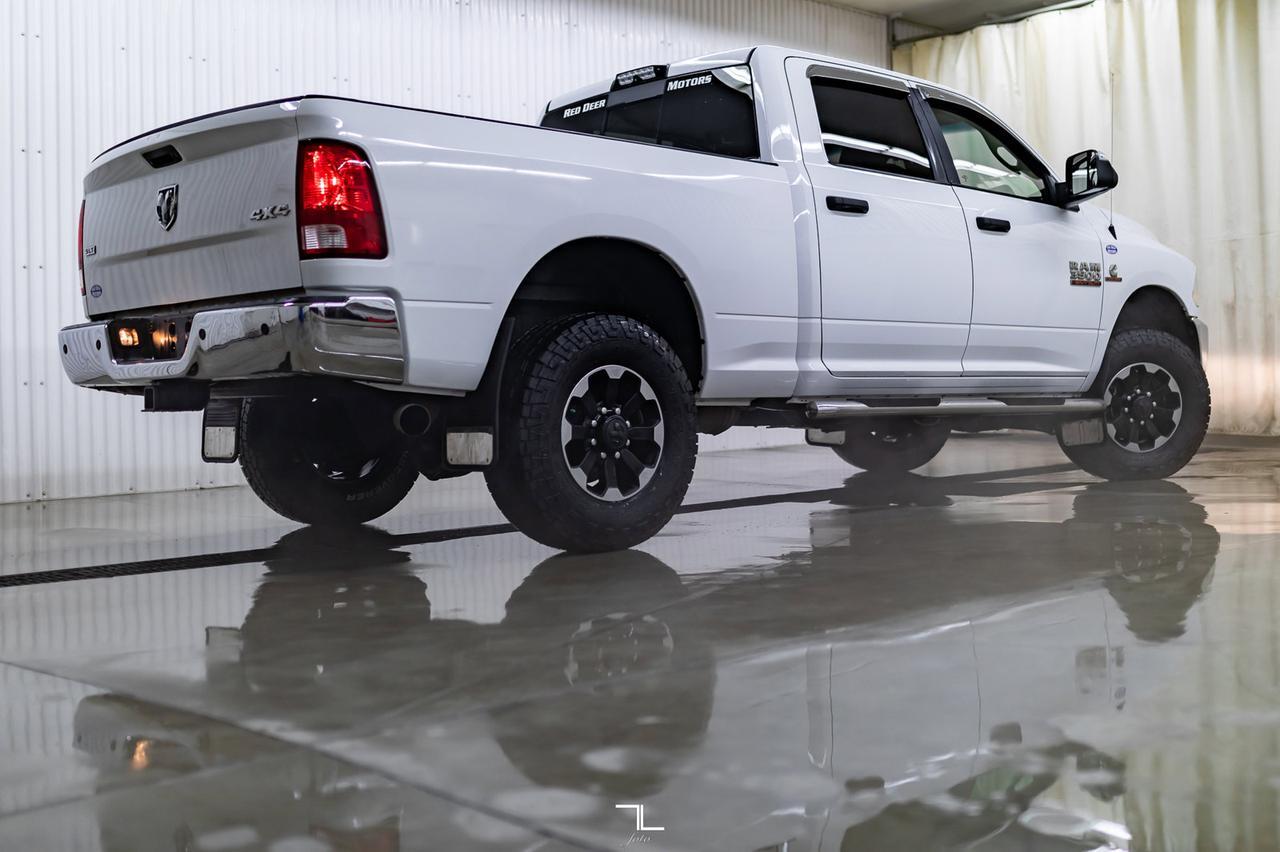 2018 Ram 3500 4x4 Crew Cab SLT Diesel Nav BCam Red Deer AB