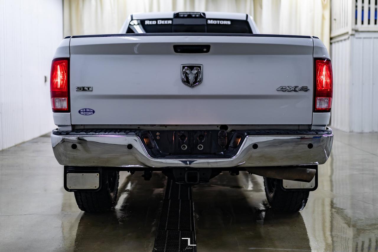 2018 Ram 3500 4x4 Crew Cab SLT Diesel Nav BCam Red Deer AB