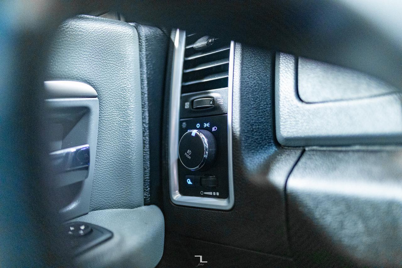 2018 Ram 3500 4x4 Crew Cab SLT Diesel PSeat BCam Red Deer AB