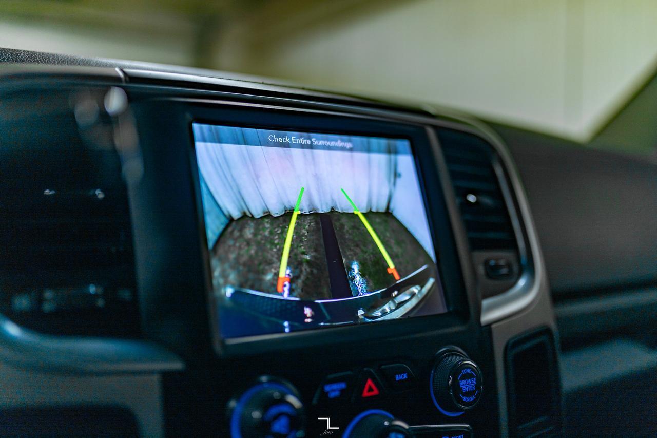 2018 Ram 3500 4x4 Crew Cab SLT Diesel PSeat BCam Red Deer AB