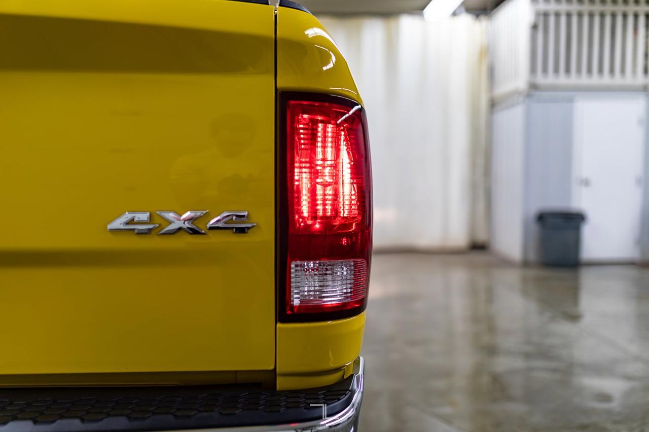 2018 Ram 3500 4x4 Crew Cab SLT Diesel Roof BCam Red Deer AB