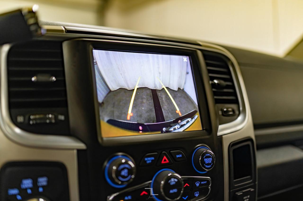 2018 Ram 3500 4x4 Crew Cab SLT Diesel Roof BCam Red Deer AB