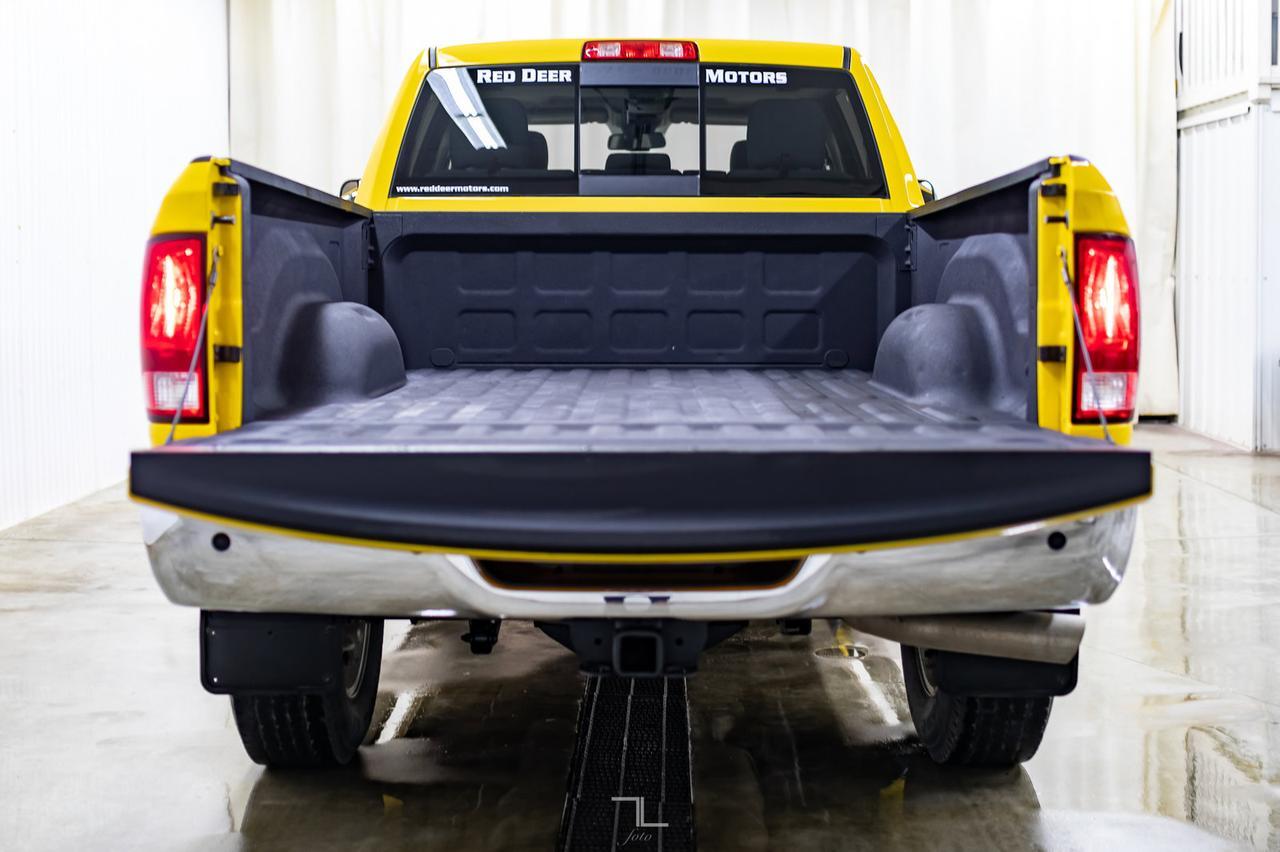 2018 Ram 3500 4x4 Crew Cab SLT Diesel Roof BCam Red Deer AB