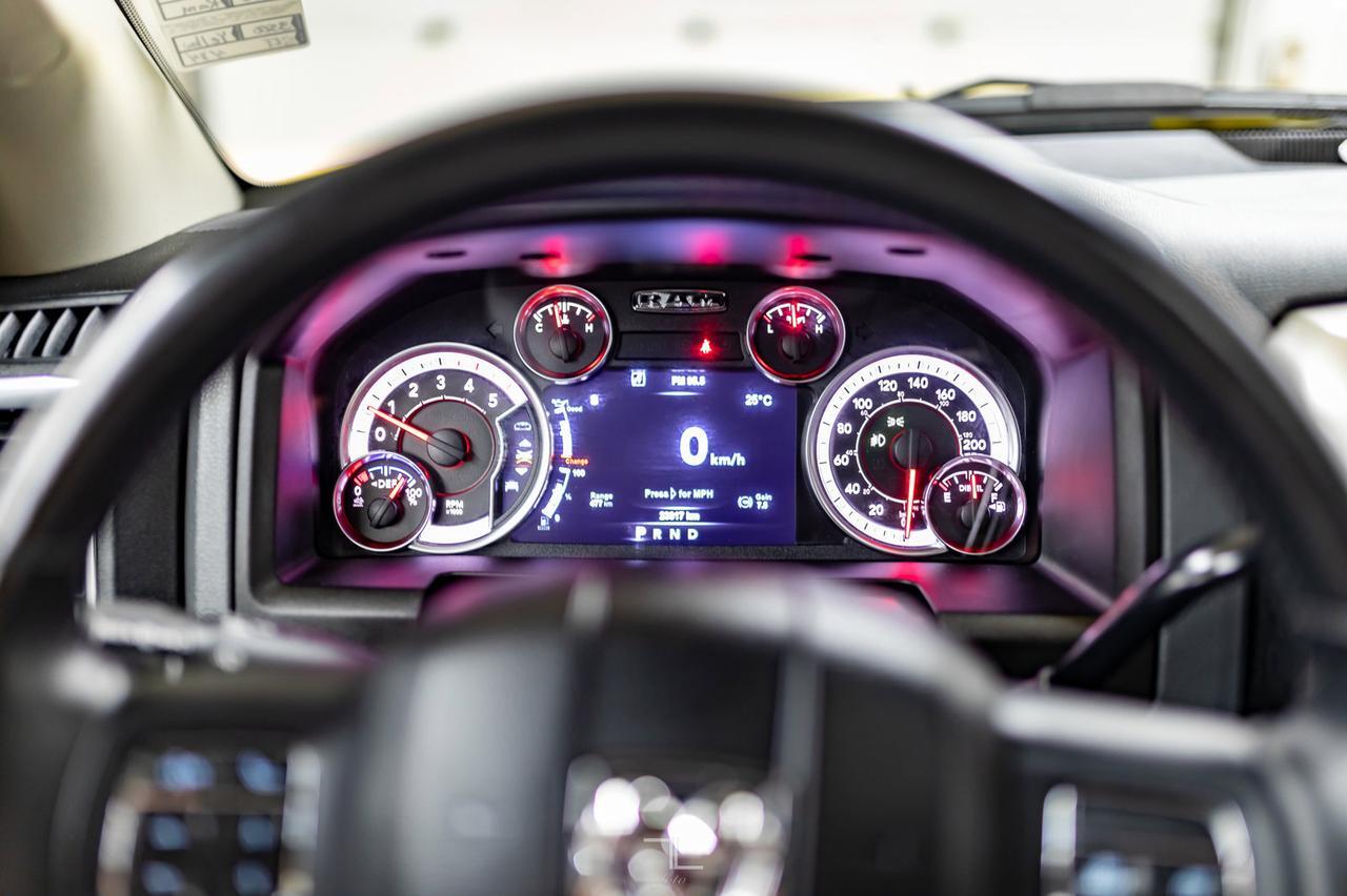 2018 Ram 3500 4x4 Crew Cab SLT Diesel Roof BCam Red Deer AB