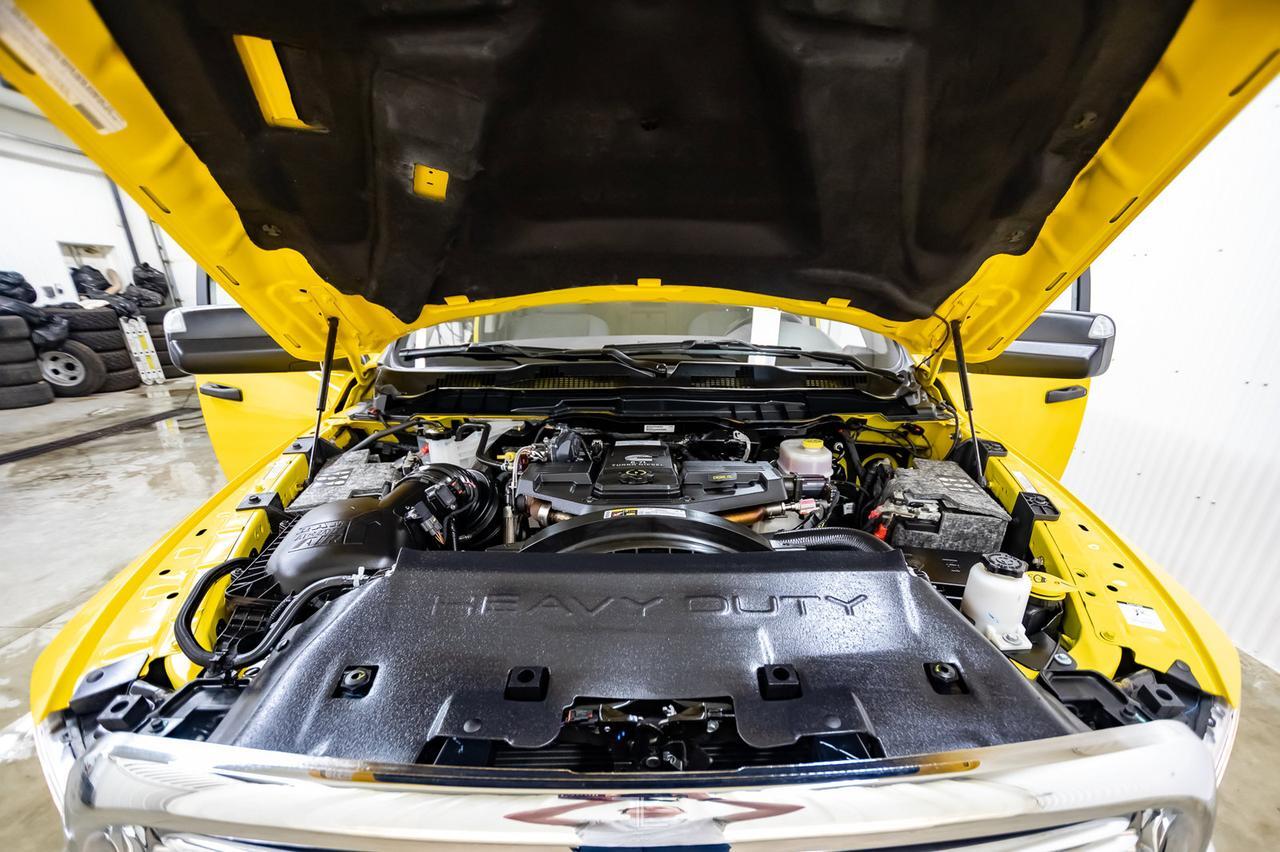 2018 Ram 3500 4x4 Crew Cab SLT Diesel Roof BCam Red Deer AB