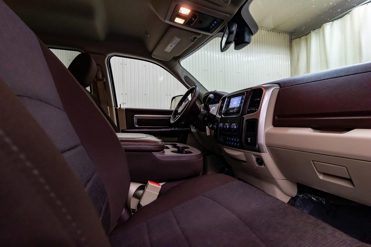 2018 Ram 3500 4x4 Crew Cab SLT Dually Diesel AISIN Red Deer AB