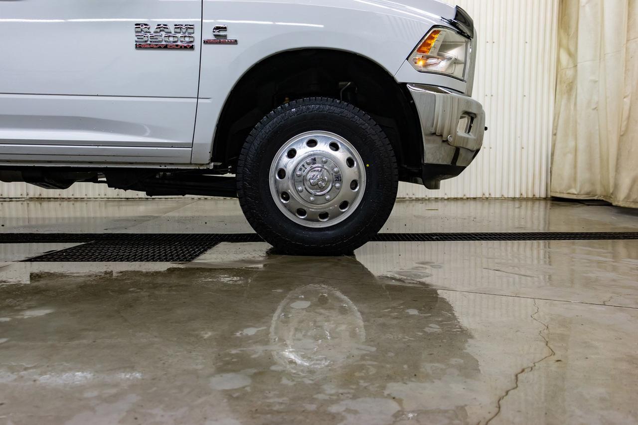 2018 Ram 3500 4x4 Crew Cab SLT Dually Diesel AISIN Red Deer AB