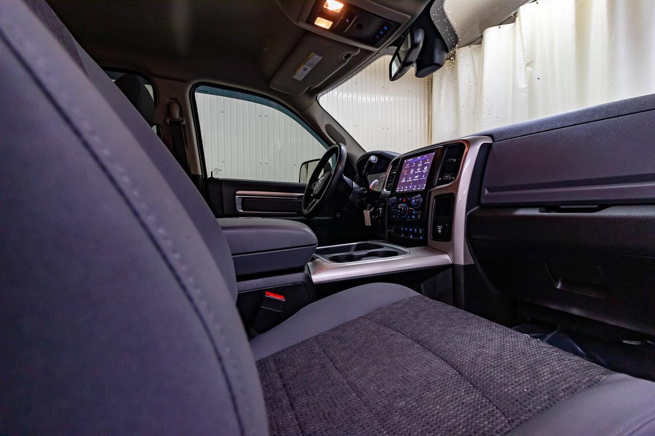 2018 Ram 3500 4x4 Crew Cab SLT Dually Diesel BCam Red Deer AB