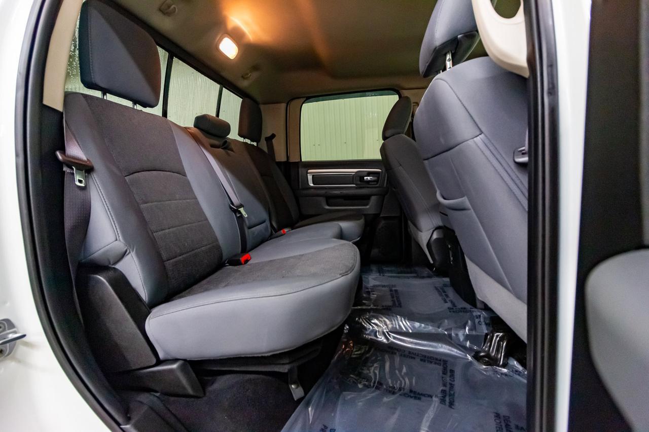 2018 Ram 3500 4x4 Crew Cab SLT Dually Diesel BCam Red Deer AB