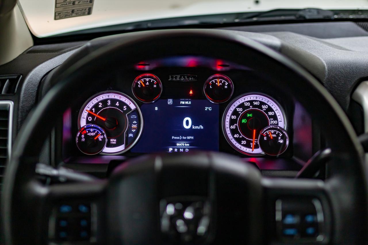 2018 Ram 3500 4x4 Crew Cab SLT Dually Diesel BCam Red Deer AB