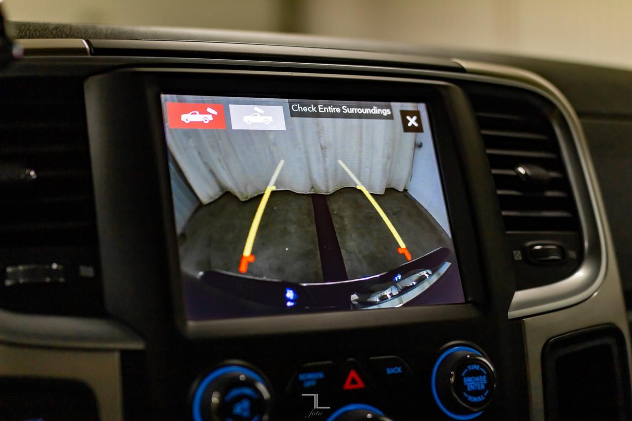 2018 Ram 3500 4x4 Crew Cab SLT Dually Diesel BCam Red Deer AB