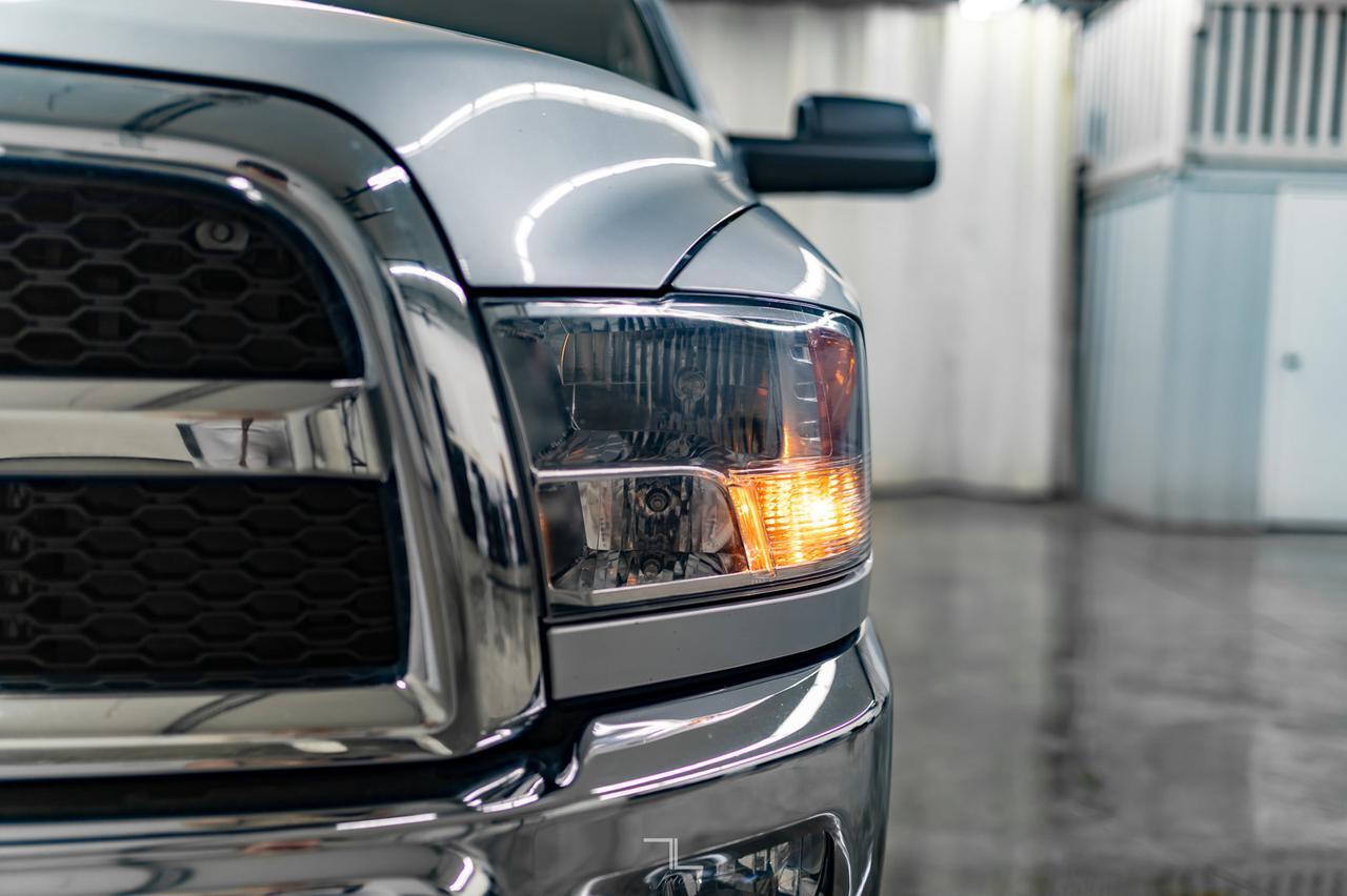 2018 Ram 3500 4x4 Crew Cab SLT Dually Diesel BCam Red Deer AB