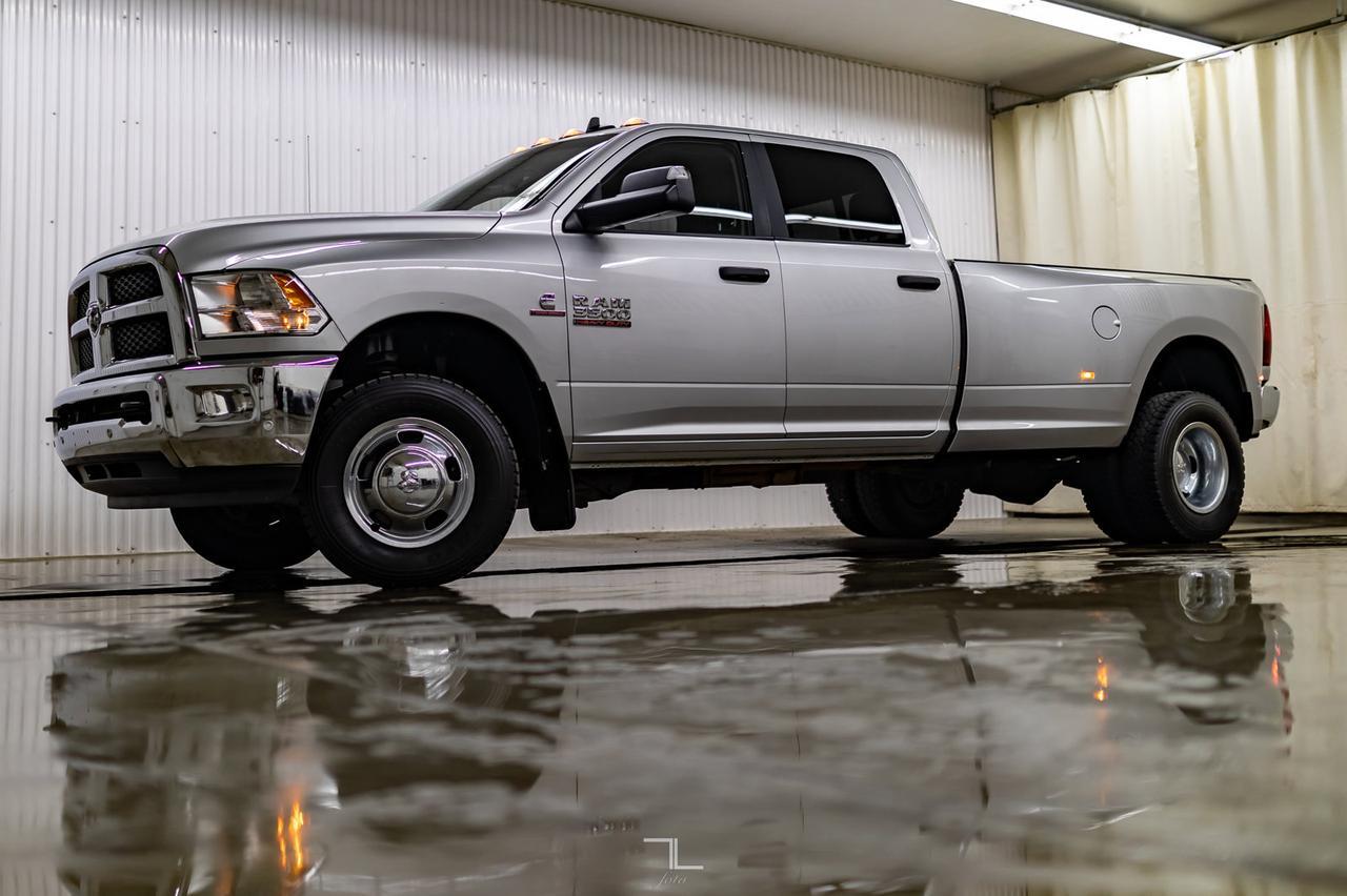 2018 Ram 3500 4x4 Crew Cab SLT Dually Diesel BCam Red Deer AB