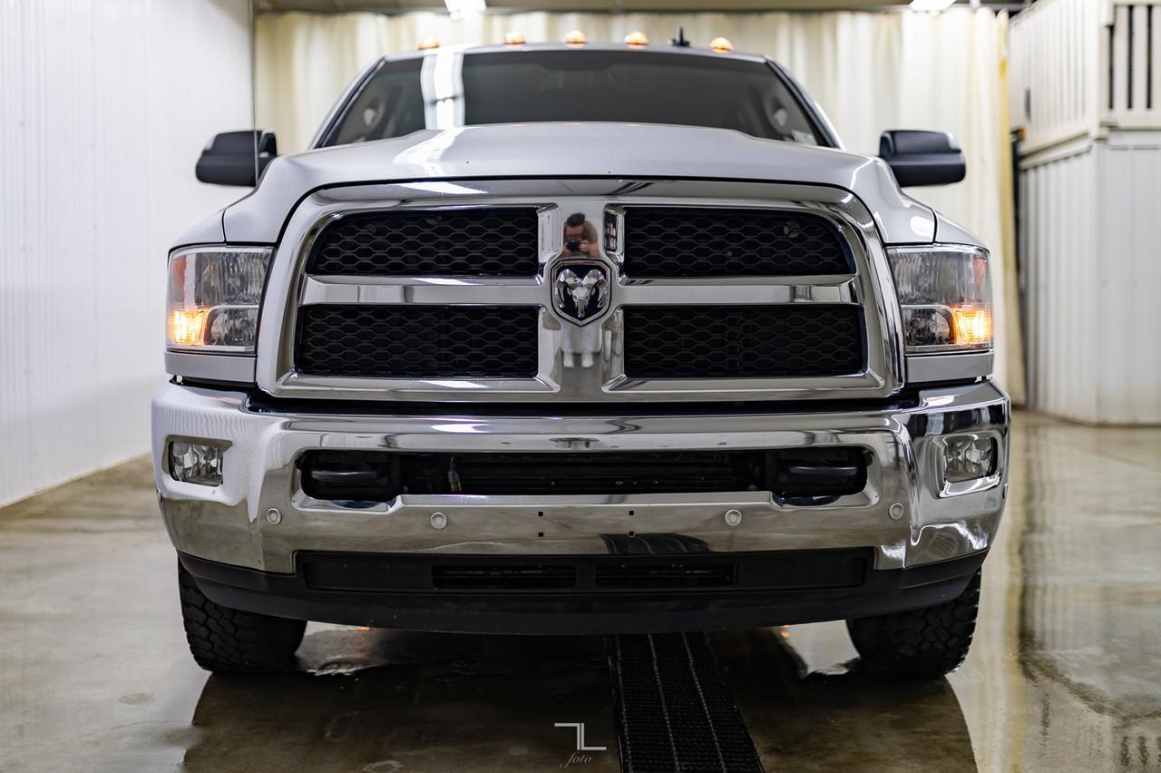 2018 Ram 3500 4x4 Crew Cab SLT Dually Diesel BCam Red Deer AB