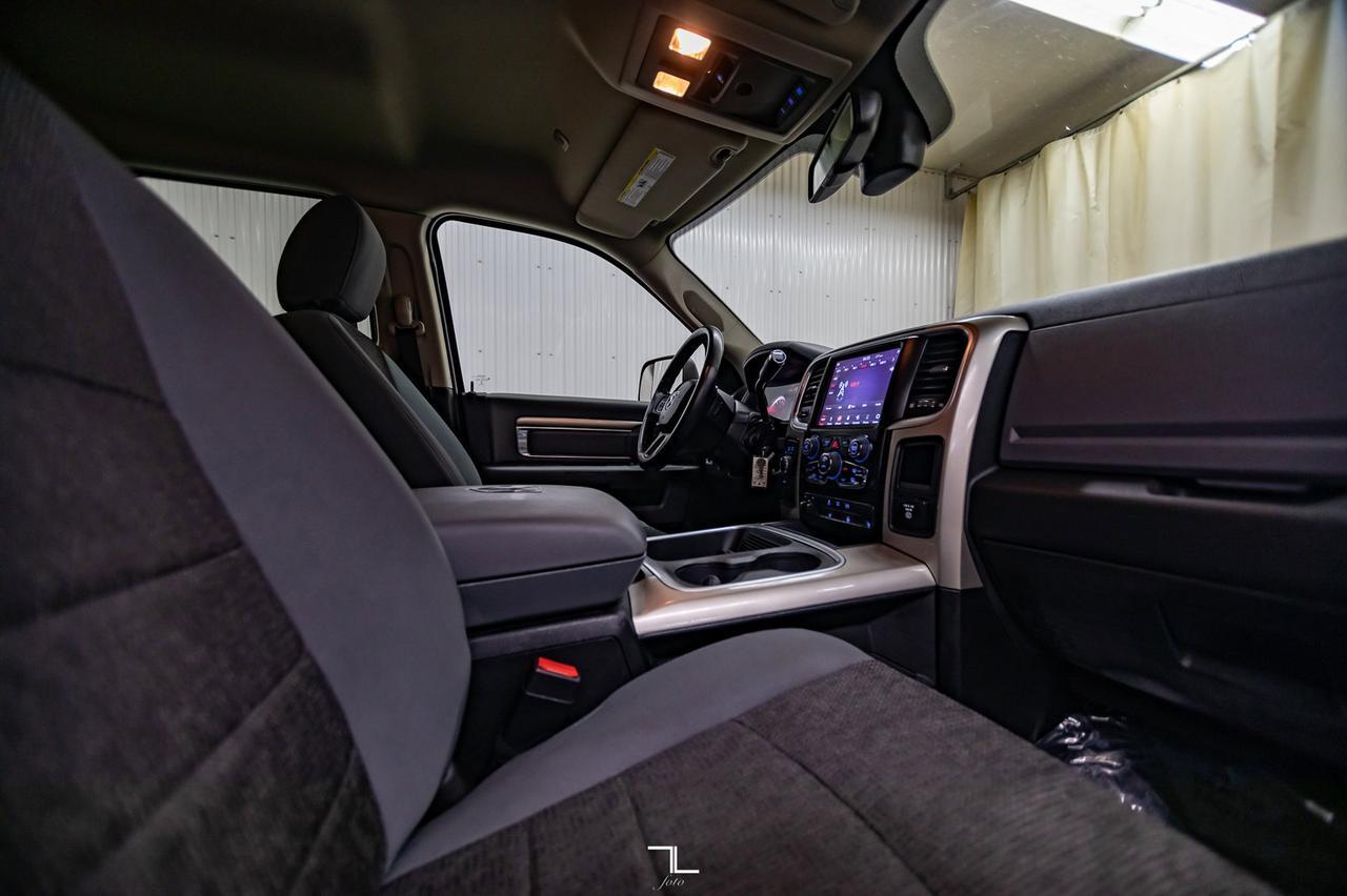 2018 Ram 3500 4x4 Crew Cab SLT Dually Diesel Red Deer AB