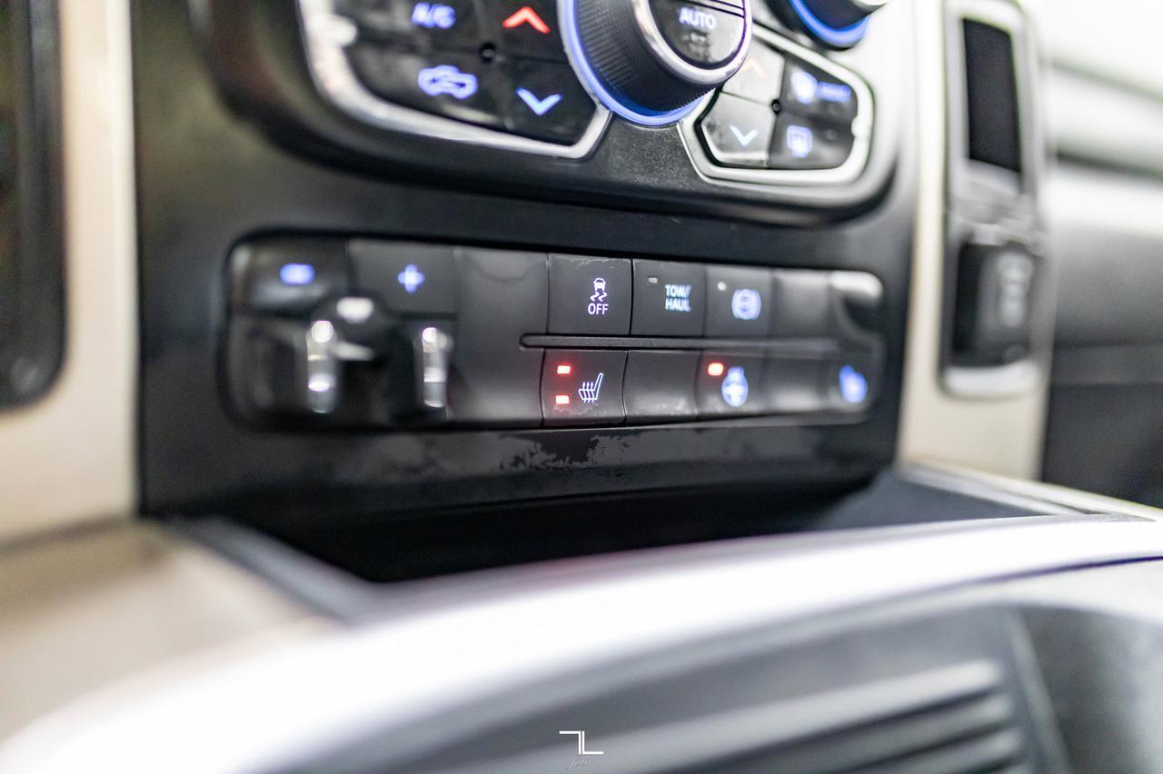 2018 Ram 3500 4x4 Crew Cab SLT Dually Diesel Red Deer AB