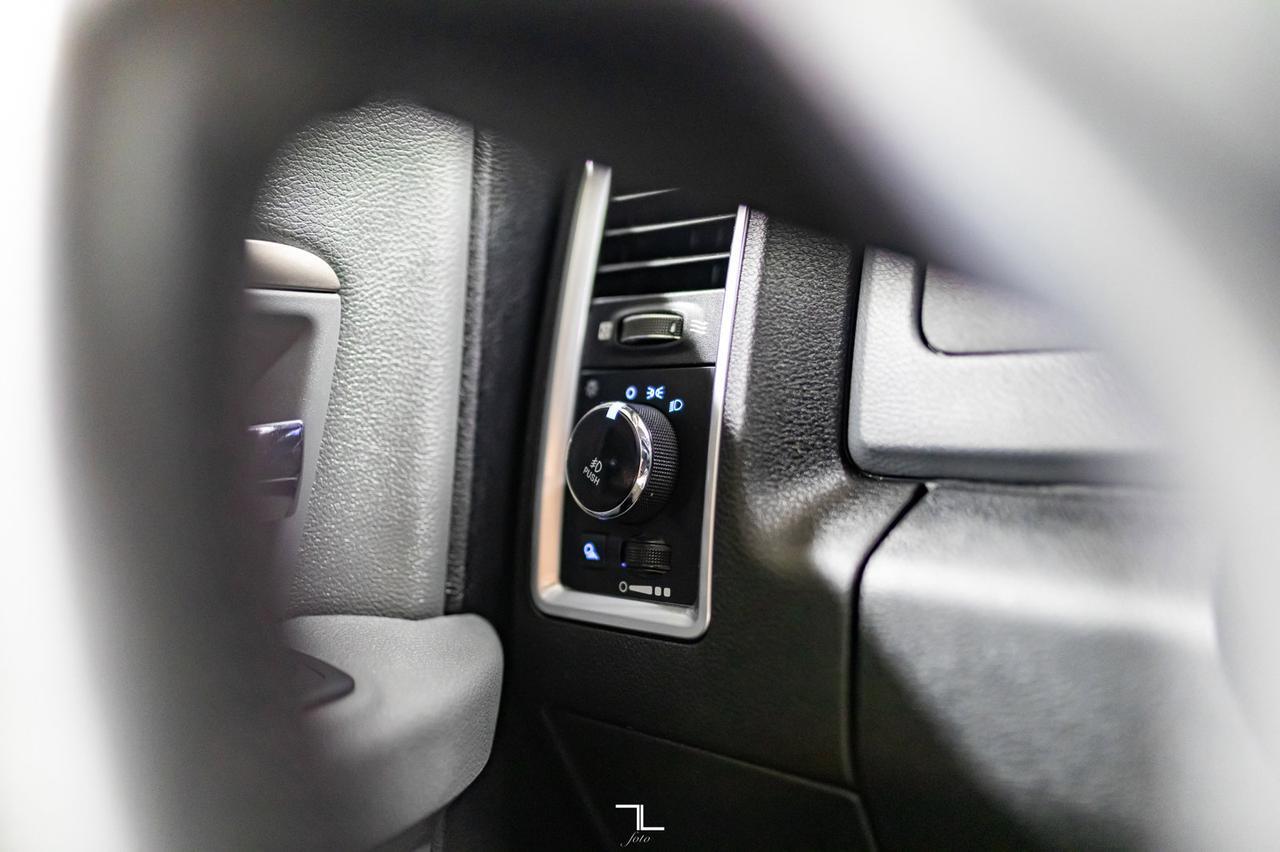 2018 Ram 3500 4x4 Crew Cab SLT Dually Diesel Red Deer AB