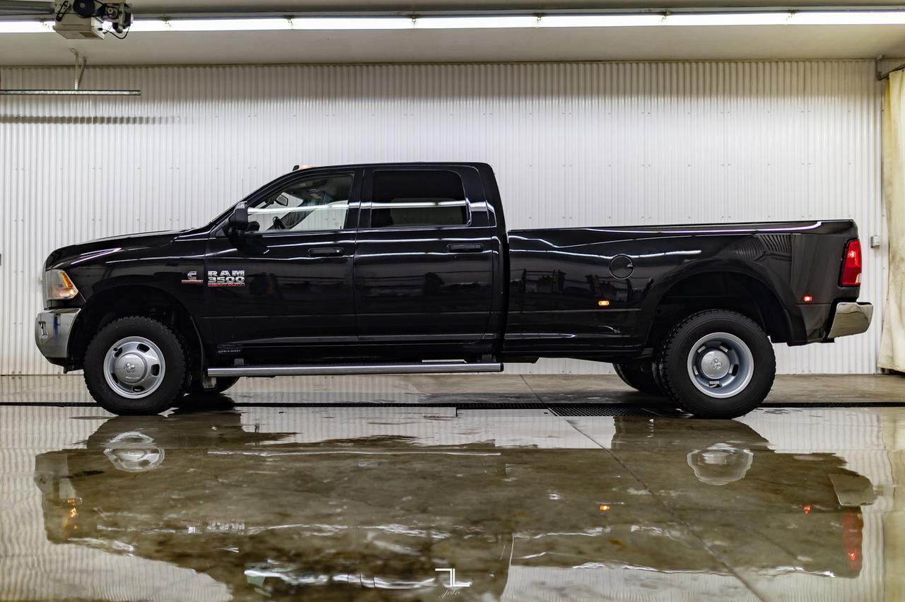 2018 Ram 3500 4x4 Crew Cab SLT Dually Diesel Red Deer AB