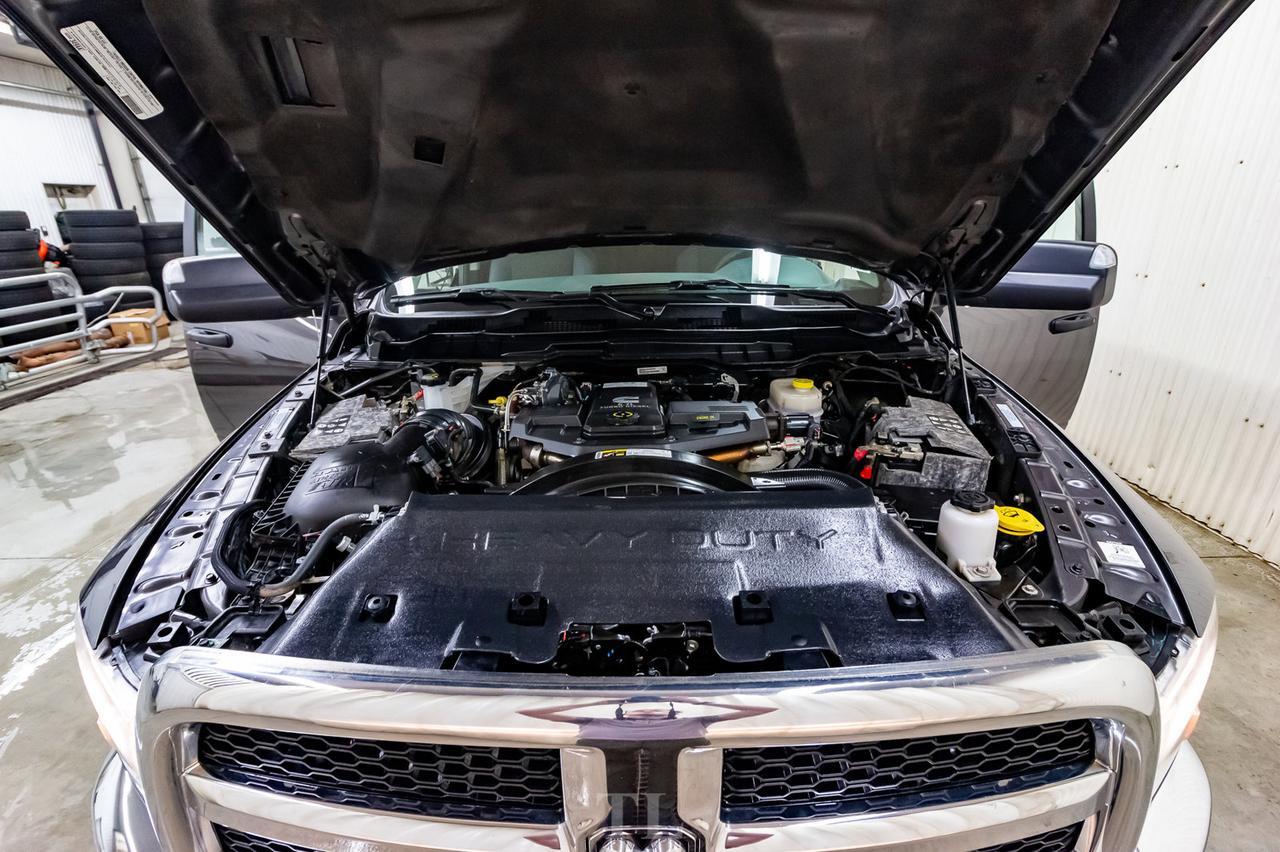 2018 Ram 3500 4x4 Crew Cab SLT Longbox Diesel BCam Red Deer AB