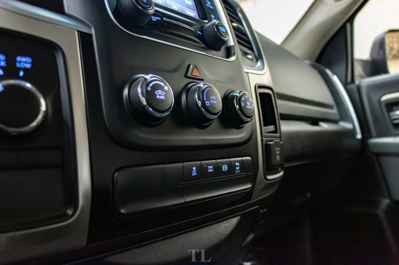 2018 Ram 3500 4x4 Crew Cab SLT Longox Diesel BCam Red Deer AB