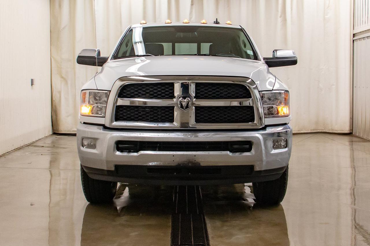 2018 Ram 3500 4x4 Crew Cab SLT Nav BCam Red Deer AB