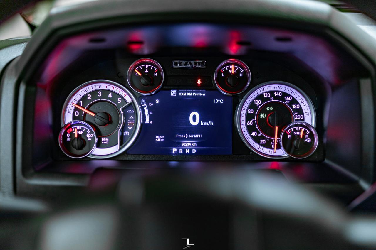 2018 Ram 3500 4x4 Crew Cab SLT Roof BCam Diesel Red Deer AB