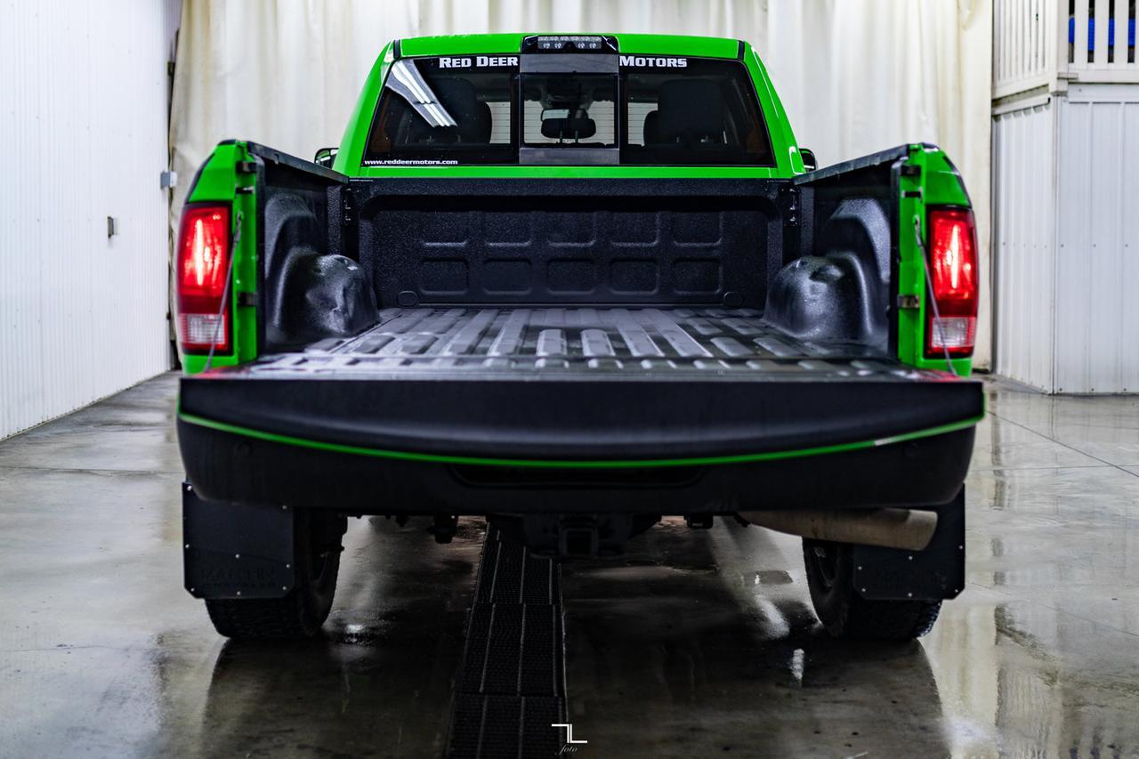 2018 Ram 3500 4x4 Crew Cab SLT Roof BCam Diesel Red Deer AB
