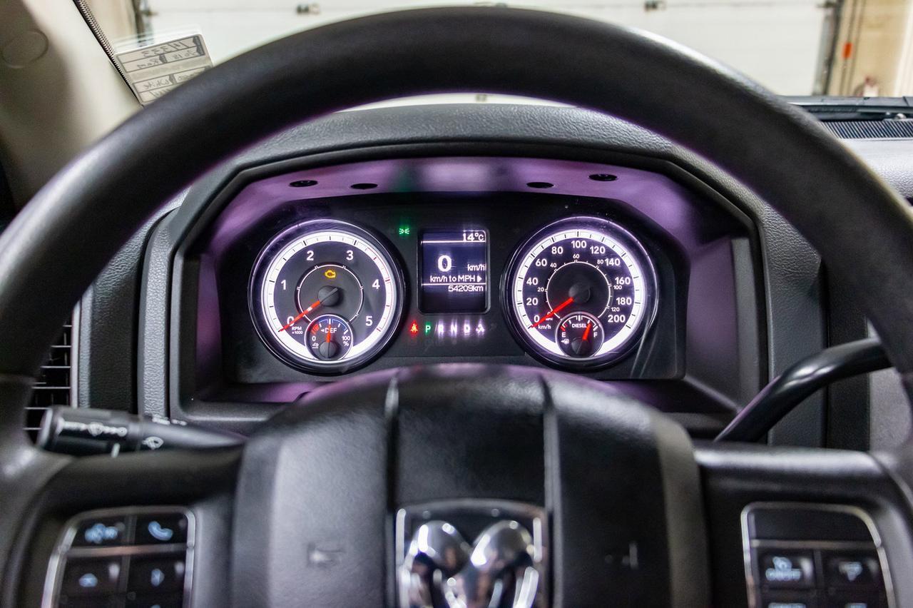 2018 Ram 3500 4x4 Crew Cab ST Deck Diesel Red Deer AB