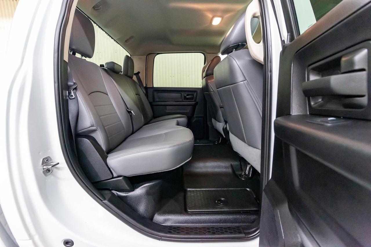 2018 Ram 3500 4x4 Crew Cab ST Longbox Red Deer AB