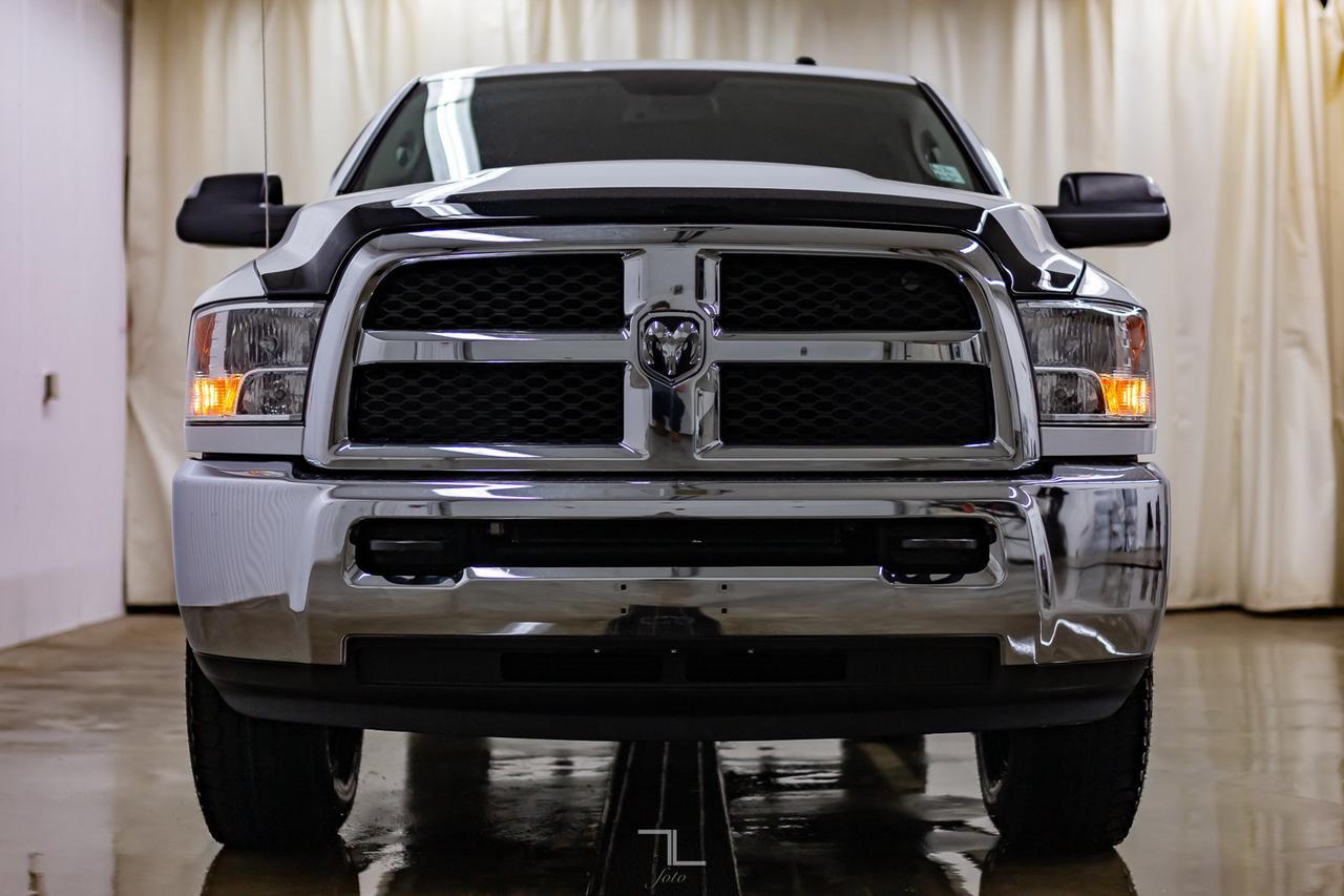 2018 Ram 3500 4x4 Crew Cab SXT Diesel BCam Red Deer AB