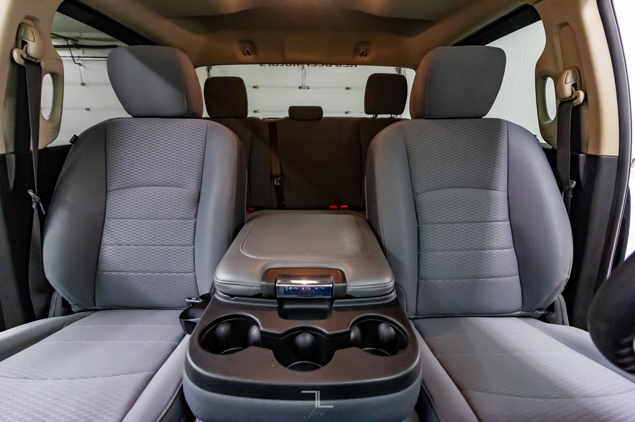 2018 Ram 3500 4x4 Crew Cab SXT Diesel BCam Red Deer AB