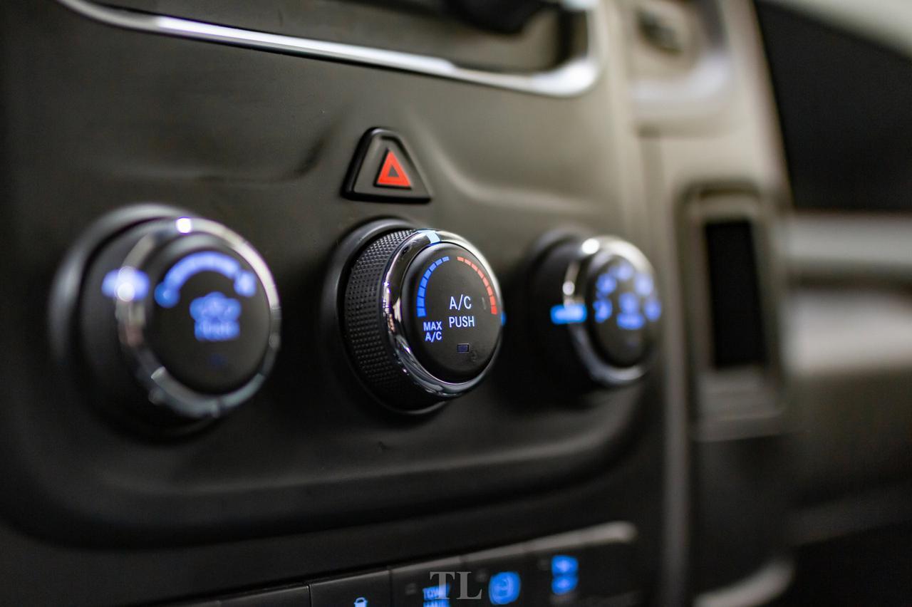 2018 Ram 3500 4x4 Crew Cab SXT Dually Diesel AISIN Red Deer AB