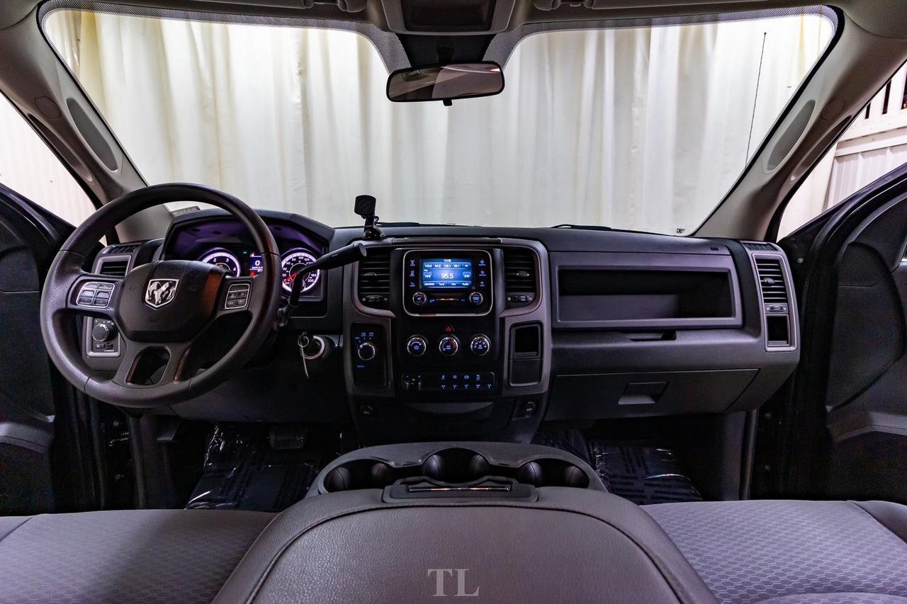 2018 Ram 3500 4x4 Crew Cab SXT Dually Diesel AISIN Red Deer AB