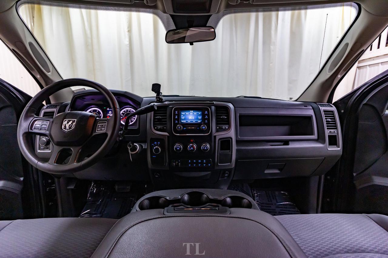 2018 Ram 3500 4x4 Crew Cab SXT Dually Diesel AISIN Red Deer AB