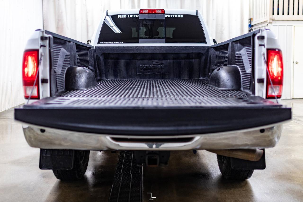 2018 Ram 3500 4x4 Crew Cab SXT Longbox Diesel Manual Red Deer AB